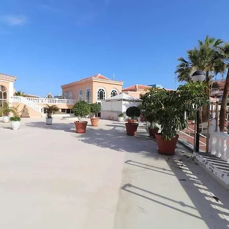 Royal Gardens 123 Tenerife & Sales 公寓 *