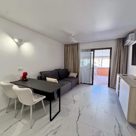 Apartament Royal Gardens 123 Tenerife & Sales Playa de las Americas (Tenerife)