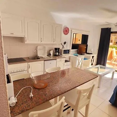 Апартаменты Royal Gardens 123 Tenerife & Sales Плая-де-лас-Америкас